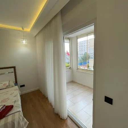 Apartment Sa Apartments! 2bd Flat 150m To The