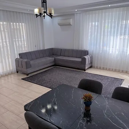 Sa Apartments! 2bd Flat 150m To The *